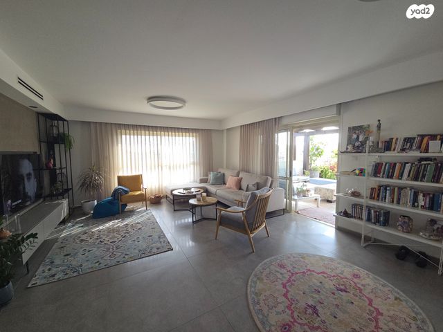 גג/ פנטהאוז, רובע י"ב, אשדוד