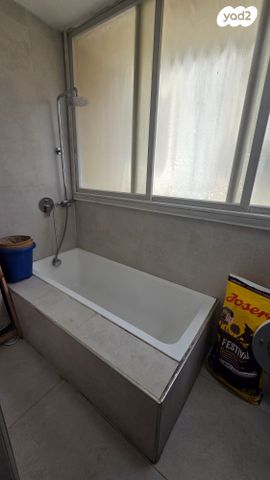 דירה, התחייה, נאות שושנים, חולון