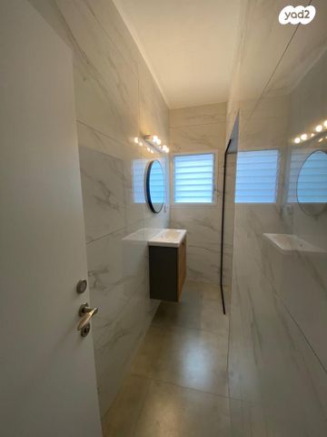 דירה, הנביאים, הנביאים, בת ים