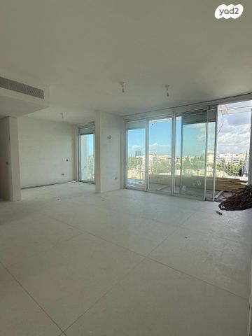 דירה, ארלוזורוב 20, הרצליה הצעירה, הרצליה