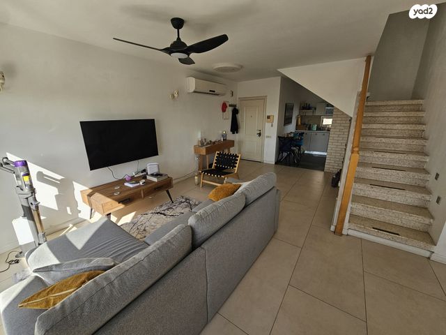 גג/ פנטהאוז, מלכי צדק, רמת השקמה, רמת גן