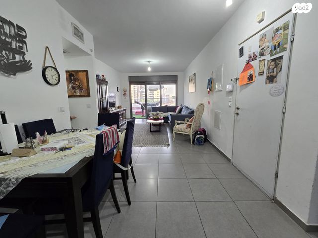 דירה, יפה ירקוני, פסגות אפק, ראש העין