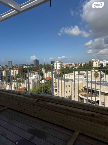 דירה, ארלוזורוב 20, הרצליה הצעירה, הרצליה