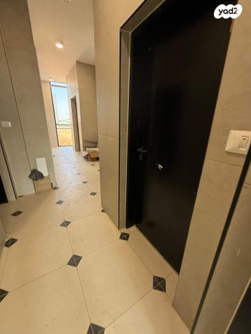 דירה, יהדות טוניסיה, רמת יורם, נתיבות