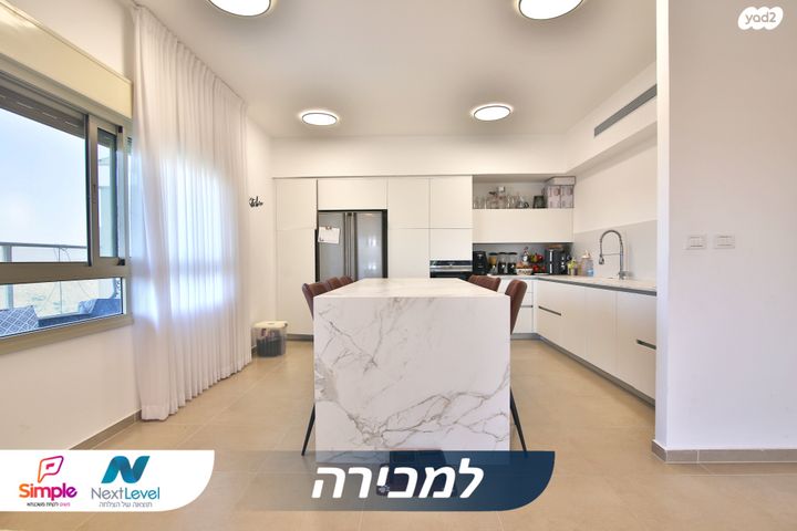 גג/ פנטהאוז, סנונית, גבעת אלונים, קרית אתא