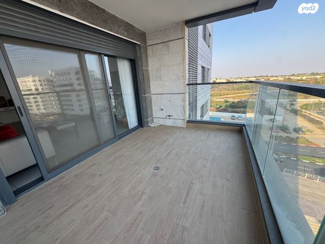 דירה, אור ים, אור עקיבא