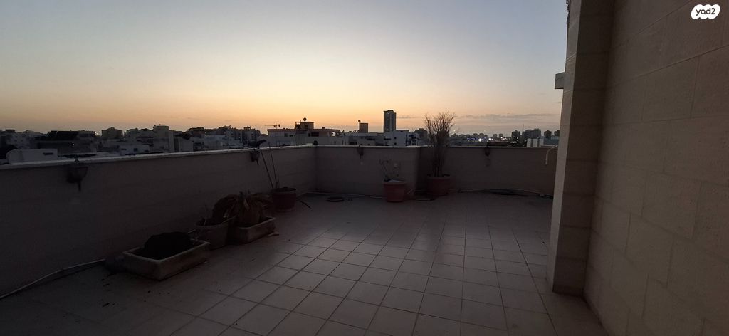 דירה, כצנלסון, ראשון לציון