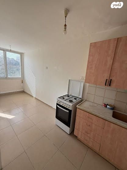 דירה, אבא הלל סילבר, יזרעאליה, חיפה