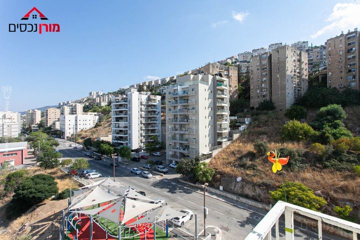 דירה, חטיבת כרמלי, נווה פז, חיפה