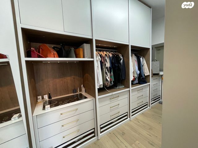 דו משפחתי, בנימינה גבעת עדה