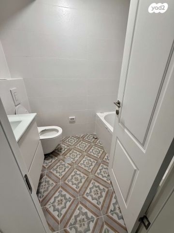 בית פרטי/ קוטג', קרית ספר 16, אחוזה, חיפה