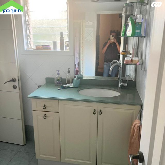 דירה, קרית שמונה, קרית שרת מערב, חולון