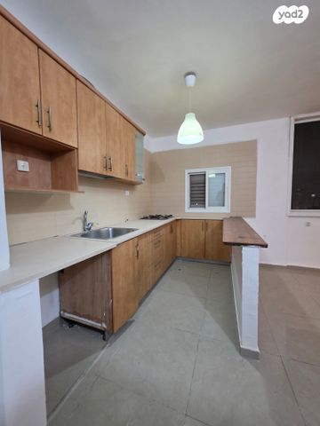 דירה, שדרות רוברט סולד, קרית ים