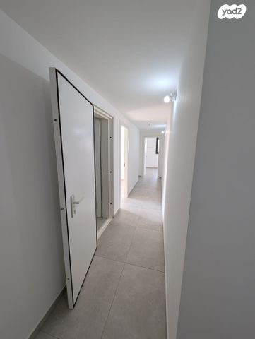 דירה, יערות הכרמל 20, נופי בן שמן, לוד