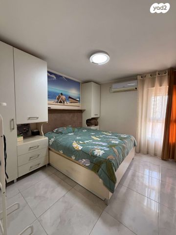 דירה, מבוא המלך עומרי, רובע י"ג, אשדוד