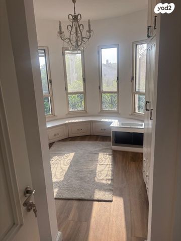 גג/ פנטהאוז, משמר השבעה, משמר השבעה