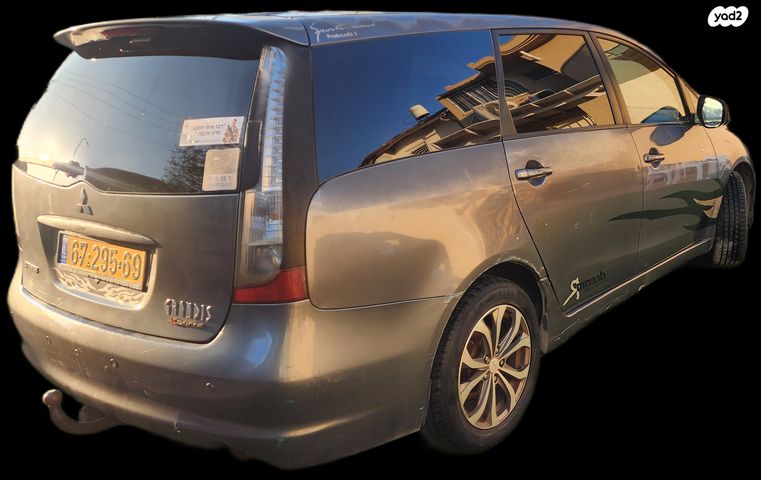 מיצובישי גרנדיס