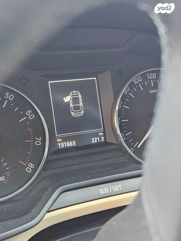 סקודה אוקטביה