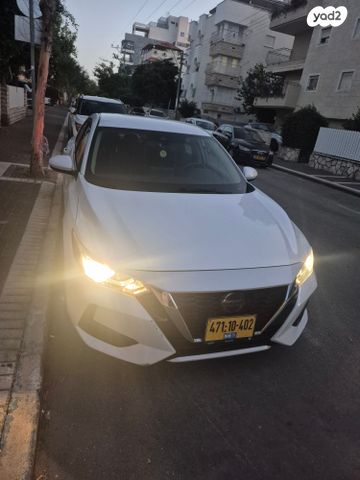 ניסאן סנטרה