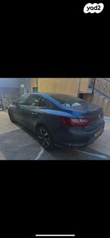 רנו מגאן