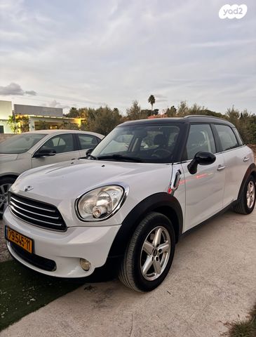 מודעת רכב מיני קאנטרימן