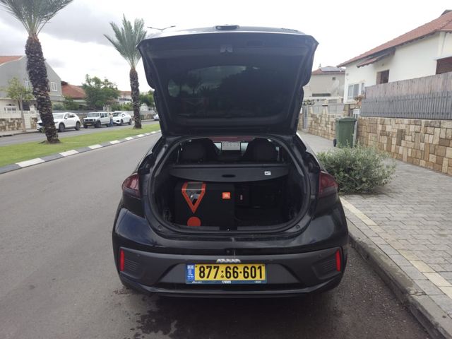 מודעת רכב יונדאי איוניק