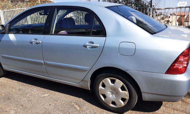 טויוטה קורולה