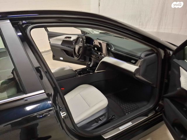 טויוטה קאמרי