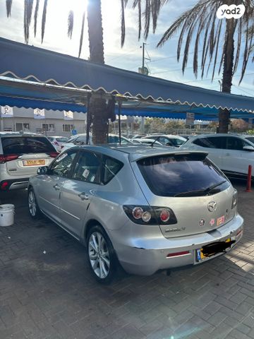 מודעת רכב מאזדה 3