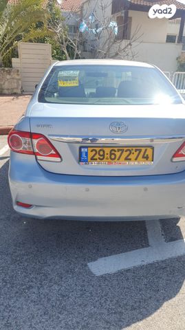 טויוטה קורולה