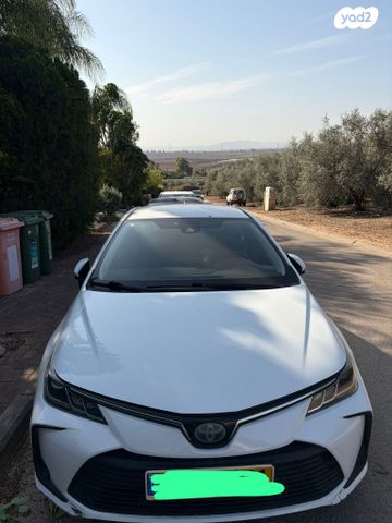 מודעת רכב טויוטה קורולה