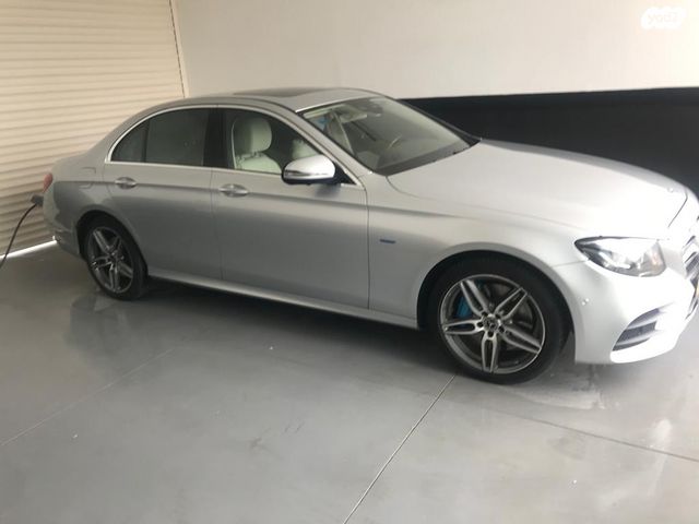 מרצדס-בנץ E-class