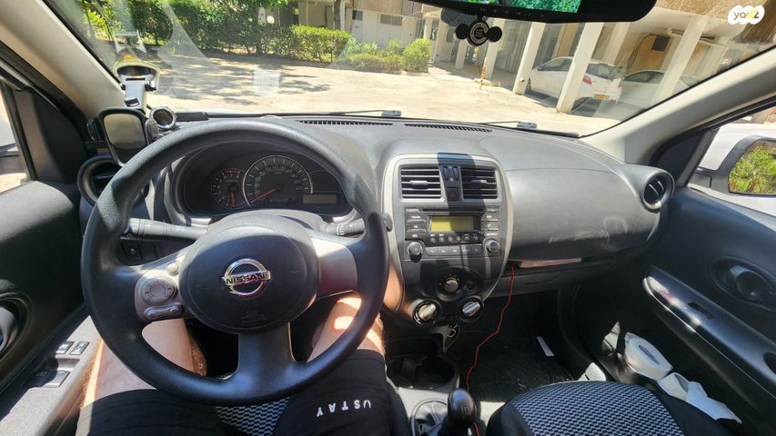 מודעת רכב ניסאן מיקרה