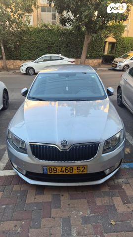 סקודה אוקטביה