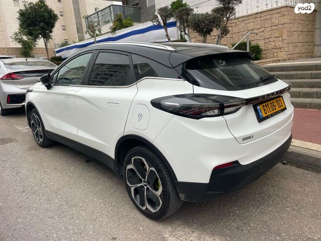 ג׳ילי Geometry C