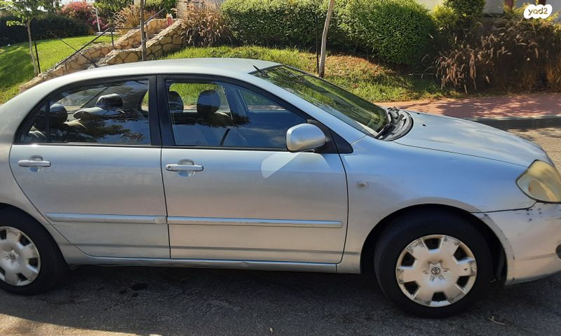 טויוטה קורולה