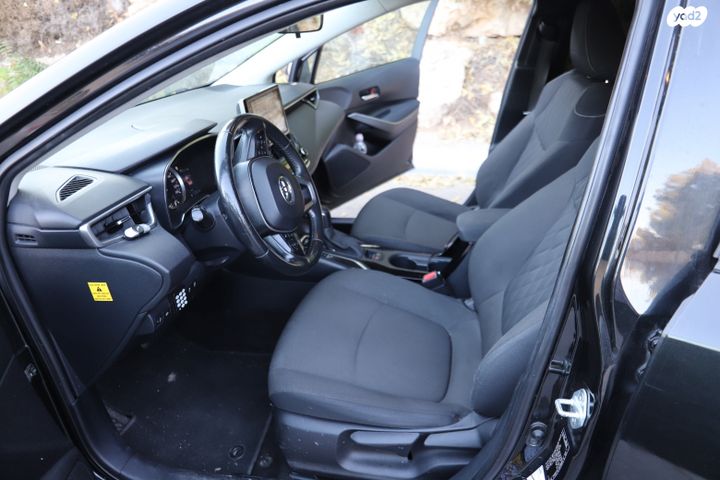 טויוטה קורולה