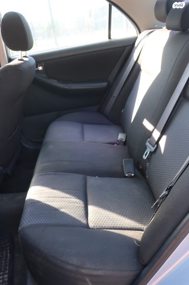 טויוטה קורולה