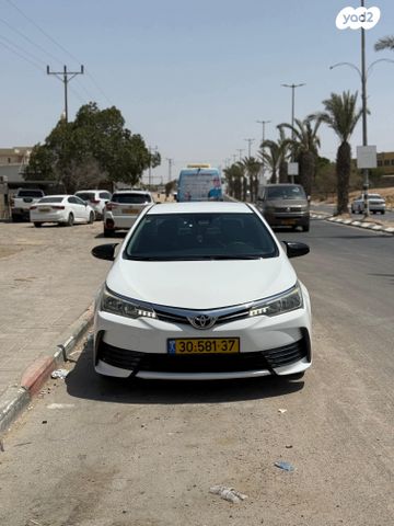 מודעת רכב טויוטה קורולה