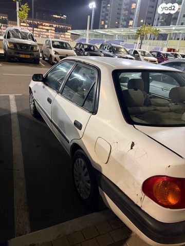 טויוטה קורולה