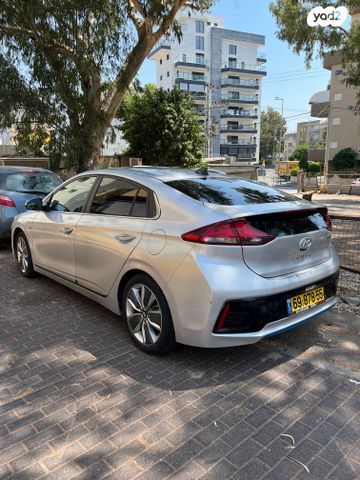 יונדאי איוניק