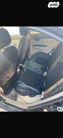 יונדאי אקסנט i25