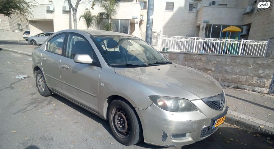 מודעת רכב מאזדה 3