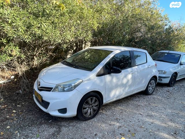 מודעת רכב טויוטה יאריס