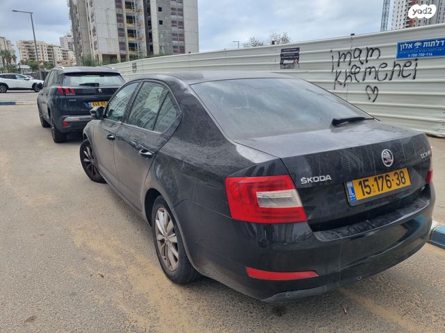 סקודה אוקטביה