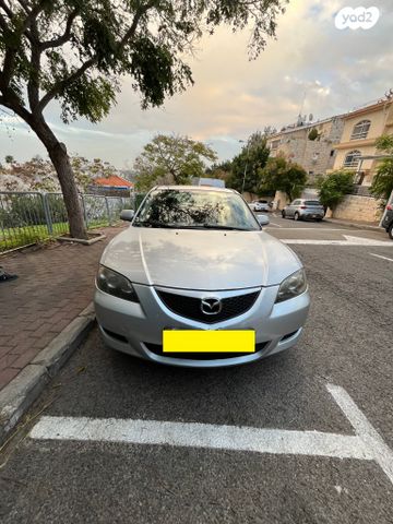 מודעת רכב מאזדה 3