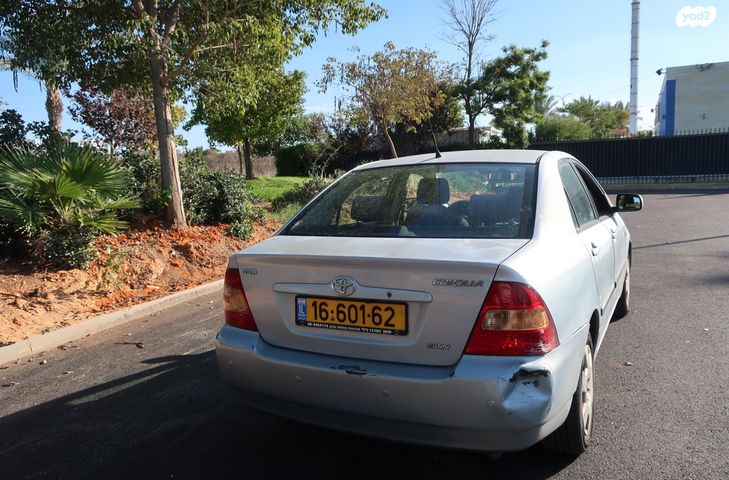 טויוטה קורולה