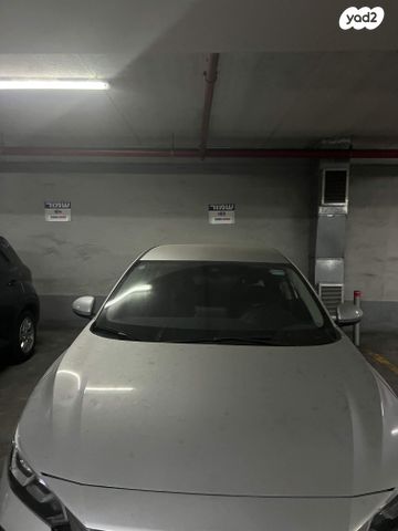 ניסאן סנטרה