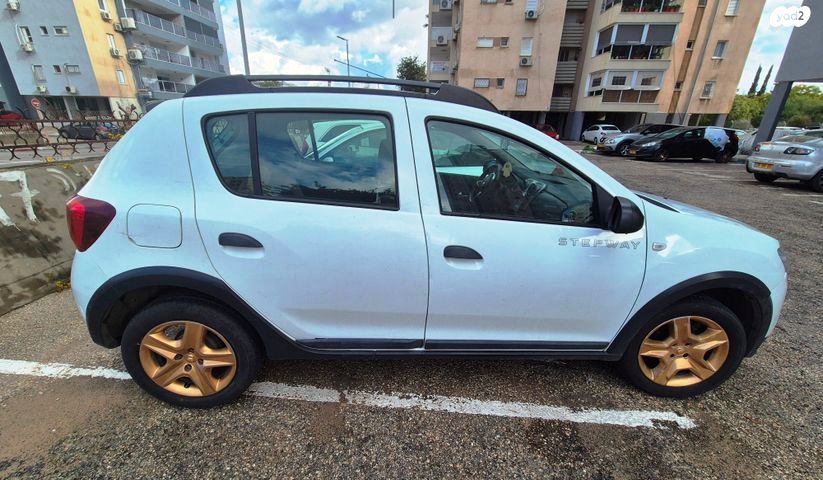 מודעת רכב דאצ'יה סנדרו