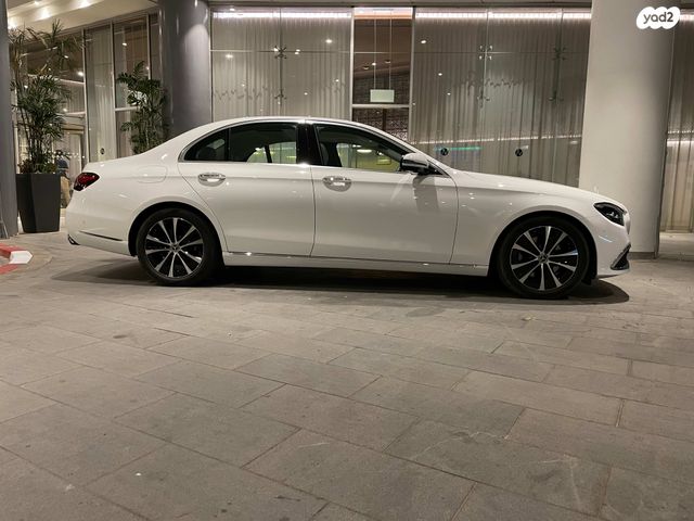 מודעת רכב מרצדס-בנץ E-class